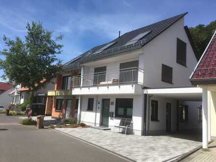 Attraktives Haus mit sechs Zimmern in Hösbach OT Rottenberg