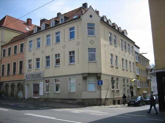 Attraktive Wohnung im Mehrfamilienhaus an der Ecke Dammstrasse/Kl. Venedig