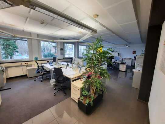RUHR REAL: Attraktive, moderne Bürofläche in Mülheim | verkehrsgünstig gelegen | viele Stellplätze