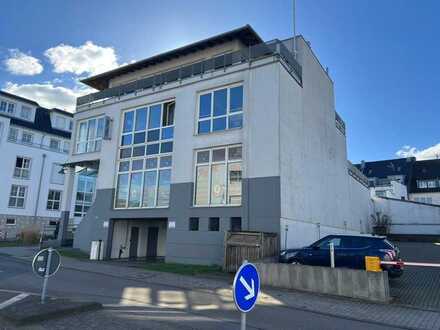 Geschäftshaus in der Innenstadt von Dormagen mit langfristigem Mieter