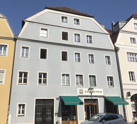 Rgbg - Stadtamhof ! TOP-Dreizimmerwohnung mit Dachterrasse !