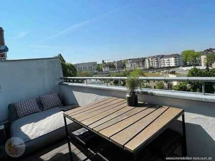 NEU ANGEBOTSVERFAHREN ! Wohnen über den Dächern Düsseldorfs - 4 Zimmer Penthousewohnung