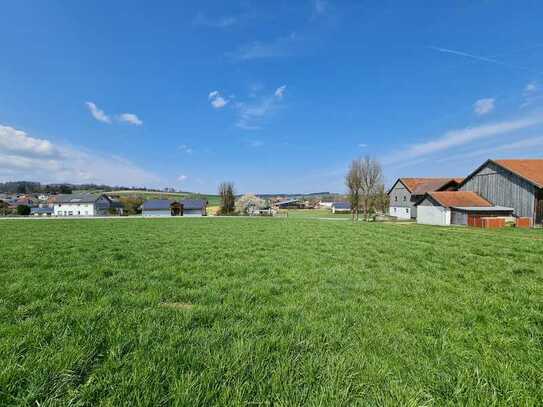 Grundstücke für Einfamilienhaus oder Doppelhaus in 94542 Haarbach zu verkaufen