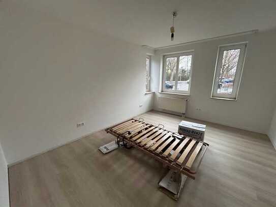 Geschmackvolle, gepflegte 4-Raum-Hochparterre-Wohnung mit EBK in Göttingen