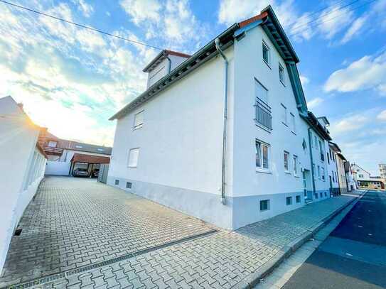 RESERVIERT - Gemütliche Erdgeschoss-Wohnung mit Carport-Stellplatz in ruhiger Lage von Maxdorf