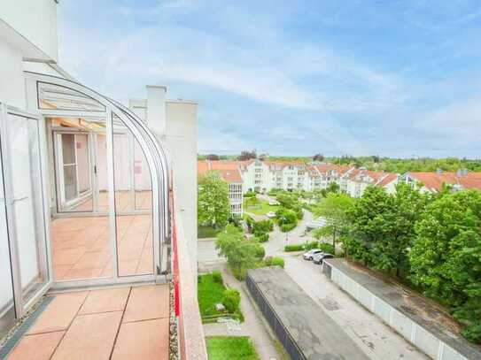 Dachterrassenwohnung mit Wintergarten und toller Aussicht in Puchheim