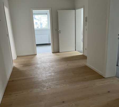 sanierte 3-Zimmerwohnung im Obergeschoss, mit Balkon