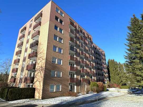 Ferienpark Glockenberg: 45 m², 2 Zimmer & Loggia im 6. OG mit Fernblick