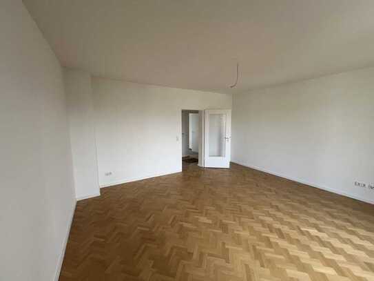 2-Zimmer-Wohnung mit Balkon und EBK in Darmstadt