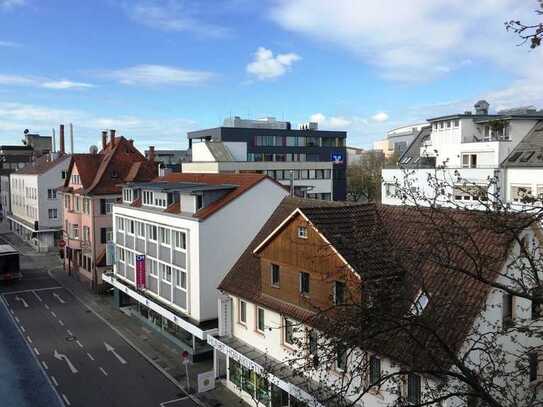 Frisch renovierte vollmöblierte 3-Zi-Whg. in Sindelfingen Mitte