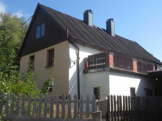 Einfamilienhaus zum sanieren - mit Handwerkergeschick zum Eigenheim - in Bad Elster