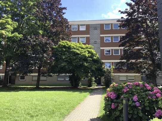 Helle und freundliche 4-Raum-Wohnung mit Balkon in zentraler Lage von Heiligenhaus