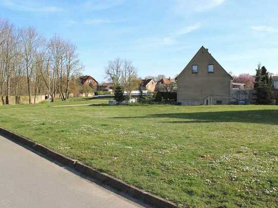 Bauland/ Grundstück in Am Großen Bruch OT Hamersleben bei Schöningen, Büddenstedt, Schöppenstedt