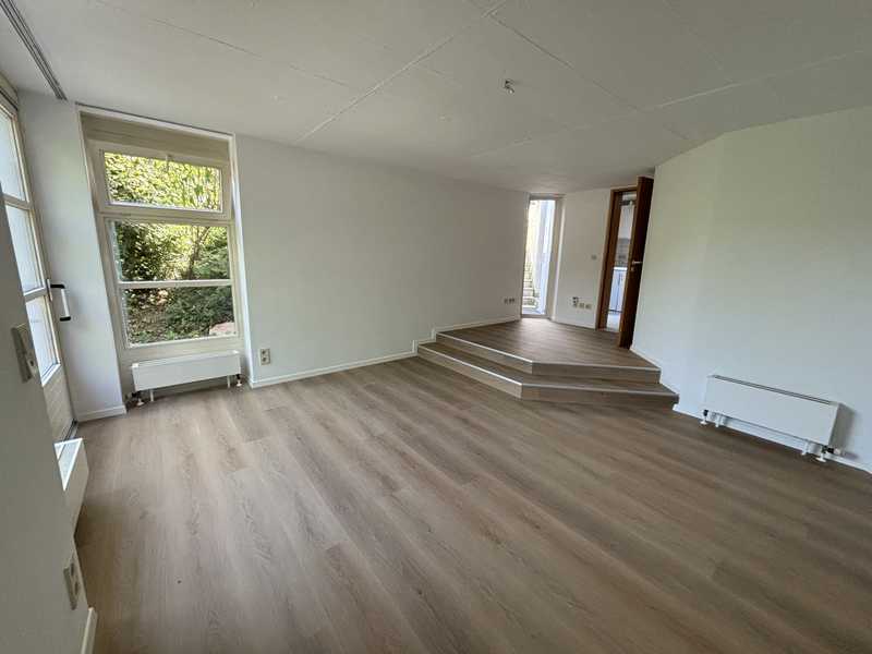 Sehr gepflegte 1-Zimmer-Wohnung mit Terrasse in Stuttgart-Botnang