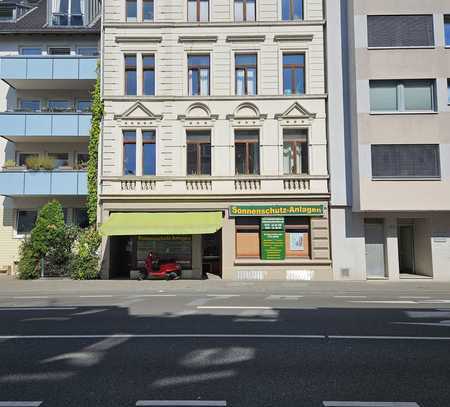 TOP Lage von Ehrenfeld - Mehfamilienhaus mit Gewerbe !!!!