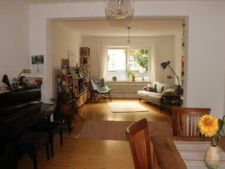 Ihr neues Zuhause im Bismarckviertel, Erdgeschoß mit großem Garten/ Provisionsfrei !