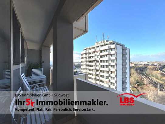 Vermietete 1-Zimmerwohnung mit Fahrstuhl, großem Balkon und Küche