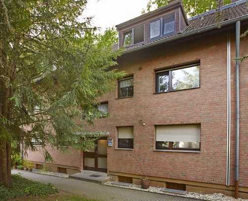 Modernisierte 3 Zimmerwohnung - mit Balkon - Dachgeschoss