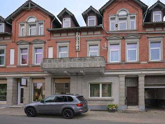 Mehrfamilienhaus mit einem vermieteten Ladengeschäft ca. 71 m²,