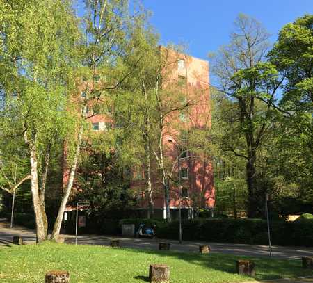 Helle und ruhige 4-Zimmer-Wohnung, toller Fernblick ins Grüne