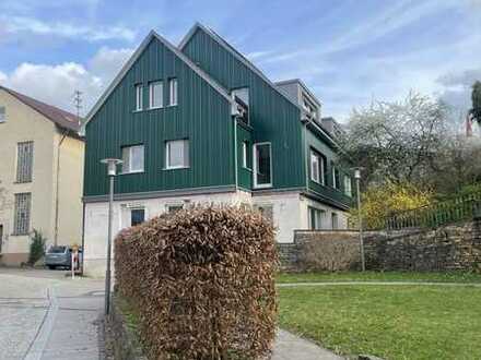 Erstbezug: exklusive 3-Zimmer-Wohnung mit Einbauküche und Balkon in Bad Überkingen