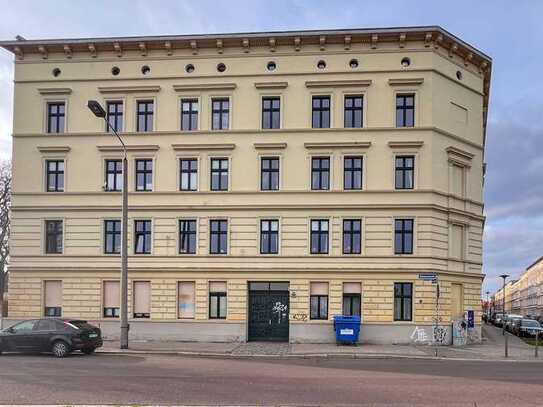 Charmante Dachgeschosswohnung mit Balkon in Magdeburg-Sudenburg