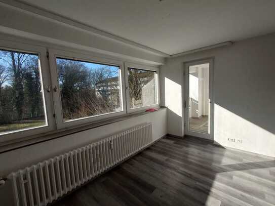 Helle 3-Zimmer-Wohnung mit Aufzug in Erkrath