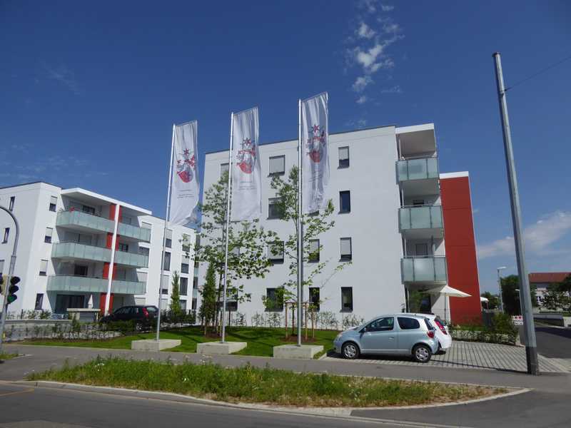                                                               Au&szlig;enstellplatz f&uuml;r Ihren PKW/Ihr Motorrad in der Familie-Einstein-Stra&szlig;e in Au&hellip;                                                       in Kriegshaber (Augsburg)