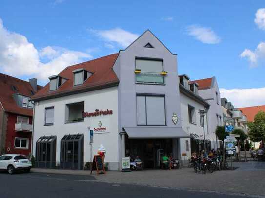 Attraktives Ladengeschäft (auch Büro/ Praxis möglich) in zentraler Lage in Neunkirchen am Brand