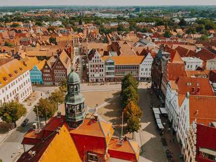 Historisches Weinhaus: Vielseitige Gewerbefläche über drei Ebenen in Lüneburg