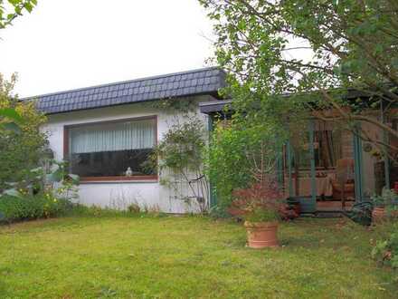 ebenerdiges Wohnen im Flachdach-Bungalow