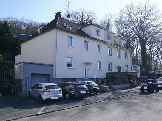 Mehrfamilienhaus in bester Wohnlage im oberen Wuppertaler Zooviertel