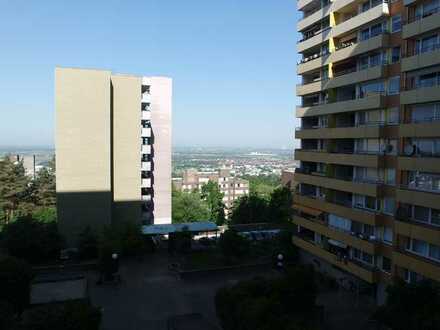Wohnen in Heidelberg mit 1970er Flair: moderne & sanierte 3-Zimmer Wohnung