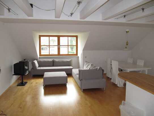 Stilvolle 2-Zimmer-Maisonette-Wohnung in München Feldmoching