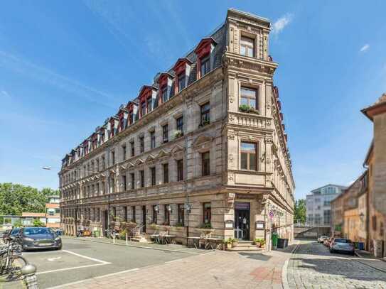 Vermietete und gepflegte 5-Zimmer Wohnung mit ca. 106 m² in Fürth/Altstadt