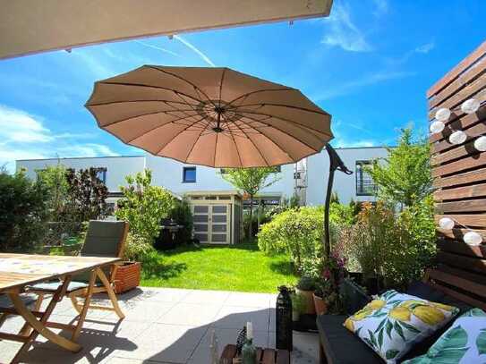 Schöne 2,5 Zimmer Wohnung mit großem Garten in Karlsfeld!
