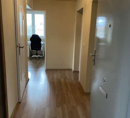 Exklusive 3-Zimmer-Wohnung mit gehobener Innenausstattung mit EBK in Berlin Lankwitz (Steglitz)