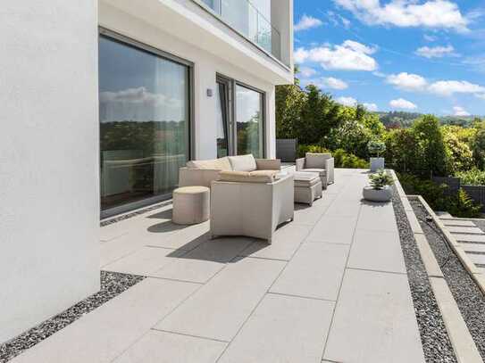 Moderne Villa mit wunderschönem Blick nahe Königstein im Taunus