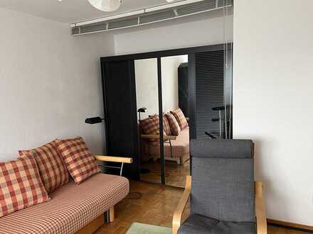 Schöne 1-Zimmer Wohnung, vollmöbliert, in Nürnberg Ost Zabo mit Einbauküche in Nürnberg