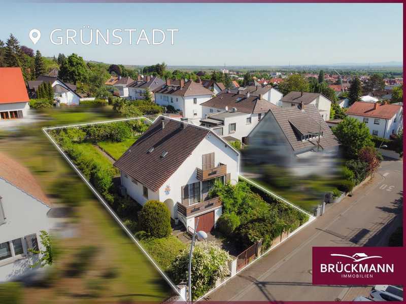 Real Estate Title Image Background