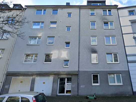 3-Zimmer-Maisonette-Wohnung mit Balkon, Terrasse und eigenem Garten in Duisburg-Kaßlerfeld