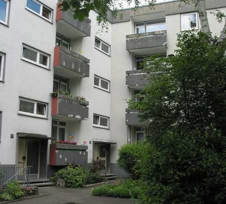 Gut geschnittene 4-Zimmer-Wohnung in Humbodt/Gremberg