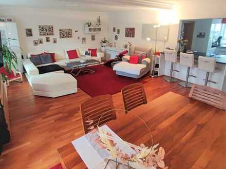 Der "Bungalow" im Haus. ca. 170 m² auf einer Ebene mit eigener Haustüre