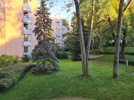 ***** Wohnung mit großem Balkon in schöner Lage!