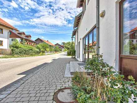 Helle 2 Zimmerwohnung mit Galerie