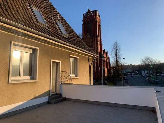 Zentralgelegene Stadtwohnung mit großer Dachterrasse