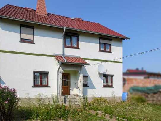 Einfamilienhaus mit Garten und Scheune in Barchfeld