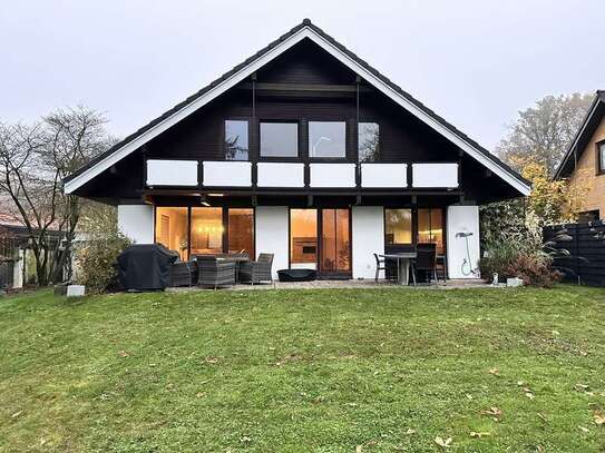 Ländliche Idylle trifft Stadtanbindung: Großzügiges 6-Zimmer-Haus mit Garten, Balkon und Terrasse