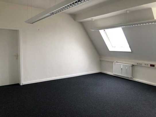 Bürofläche mit ca. 30 m² in Solingen Wald!