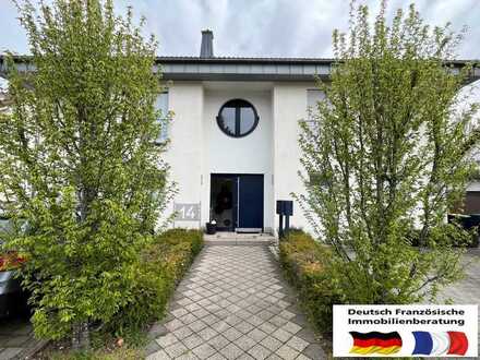 Schöne Erdgeschosswohnung mit Terrasse und Garten